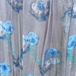 Multiples grey floral scrunch skirt